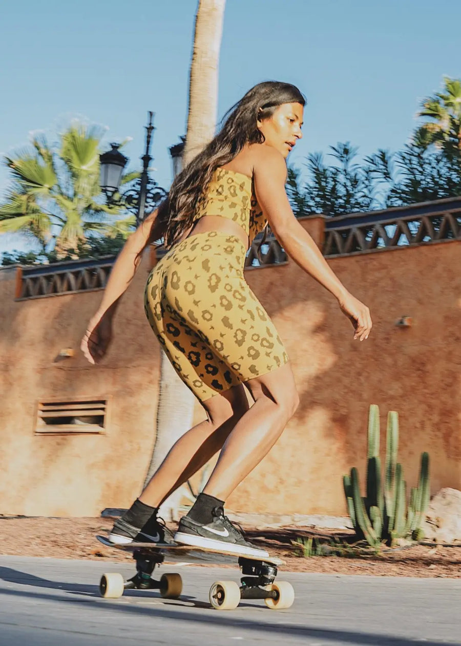 Bike Shorts in Yellow Leopard - Leggings