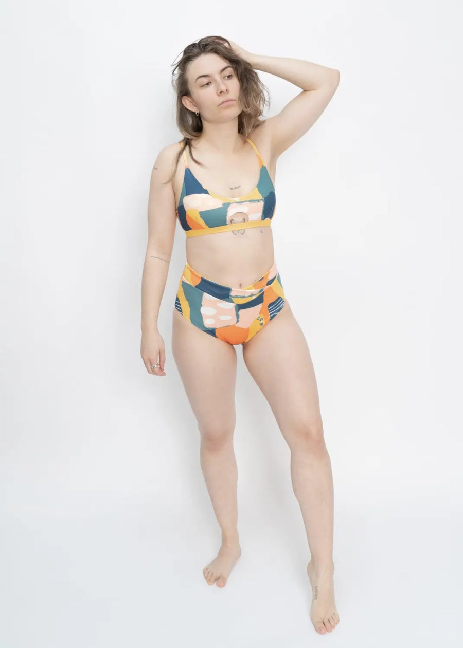 Diani Bikini Bottom Reversible in Painting Print / Little 