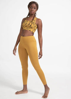 boochen eco-friendly leggings in senf yellow, sustainable fashion, sustainable leggings, yoga, nachhaltige leggings im gelb